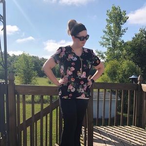 Jaanuu floral print tulip top! Must have!